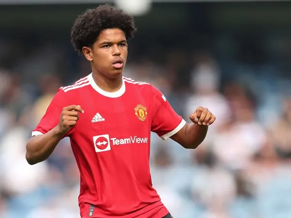 Bintang muda Manchester United, Shola Shoretire.