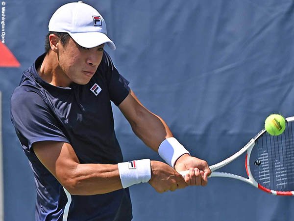 Brandon Nakashima Pulangkan Petenis Unggulan Keenam Dari Washington