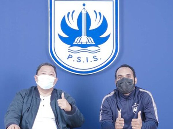 Nerius Alom Kembali Ke Pangkuan PSIS Semarang