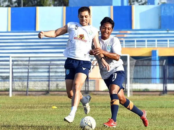 Brian Ferreira tinggalkan Persela Lamongan