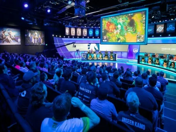 LCS Championship Resmi Berlangsung di LCS Arena Tanpa Penonton