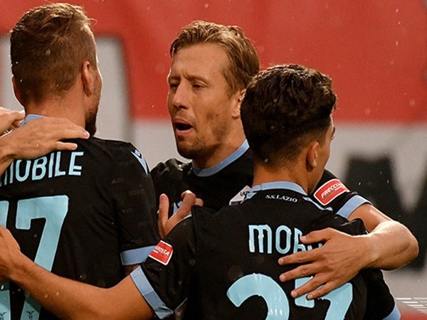 Lucas Leiva Klaim Lazio Raih Kemenangan Penting Atas Twente