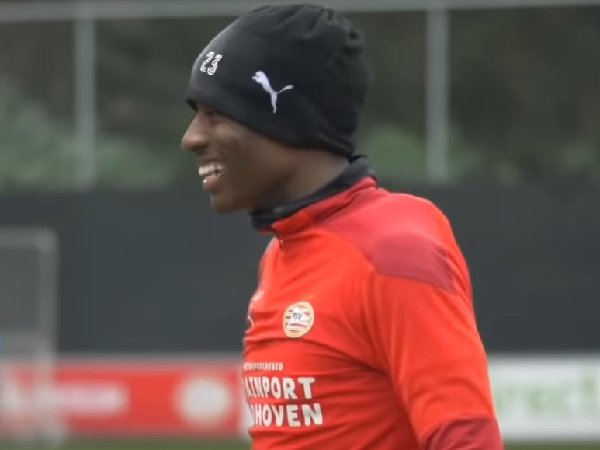 Borussia Dortmund Siap Gunakan Uang Penjualan Jadon Sancho Untuk Madueke