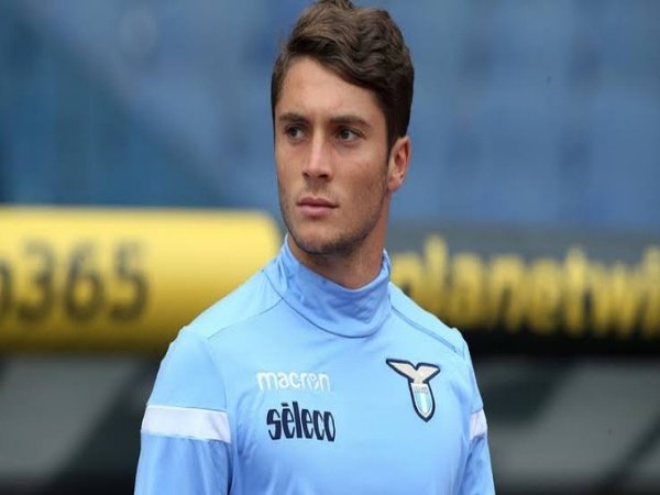 Striker Terpinggirkan Lazio Diminati Servisnya Oleh Perugia