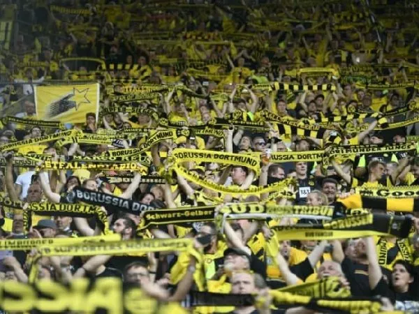 Pemain Borussia Dortmund senang dengan kembalinya fans ke Westfalenstadion