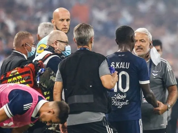 Striker Bordeaux Pingsan Dalam Pertandingan Ligue 1