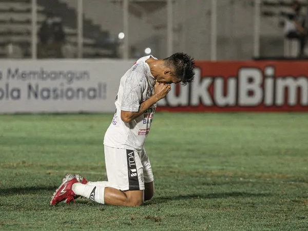 Penyerang Bali United, Lerby Eliandry