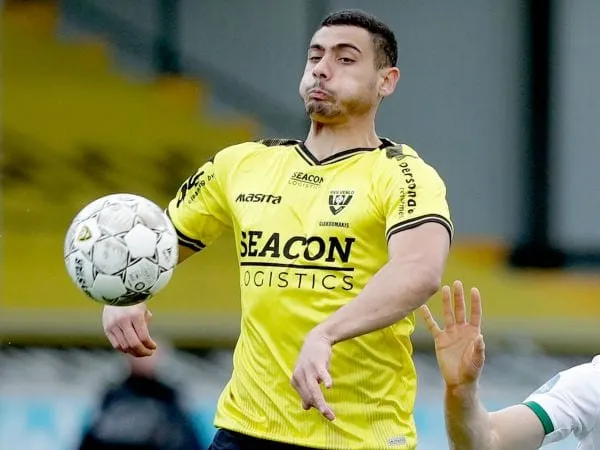 Celtic Tertarik untuk Mengontrak Striker Yunani, Georgios Giakoumakis