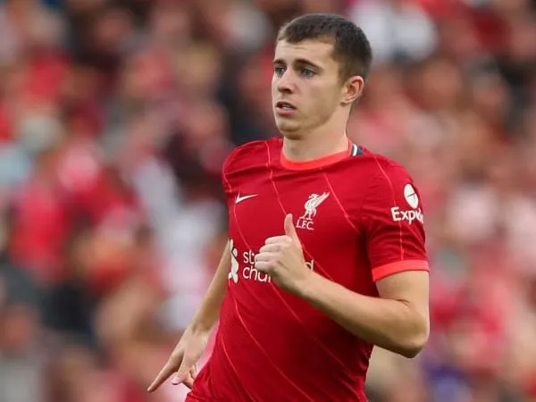 Hearts Ingin Pinjam Ben Woodburn dari Liverpool