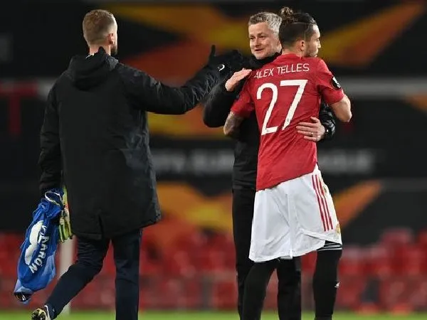 Meski Cedera, Semangat Alex Telles Bikin Solskjaer Terkesan