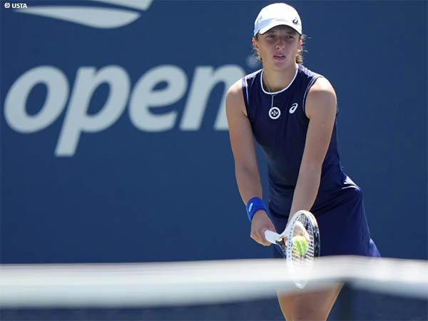Hasil US Open: Iga Swiatek Selamat Dari Amukan Fiona Ferro