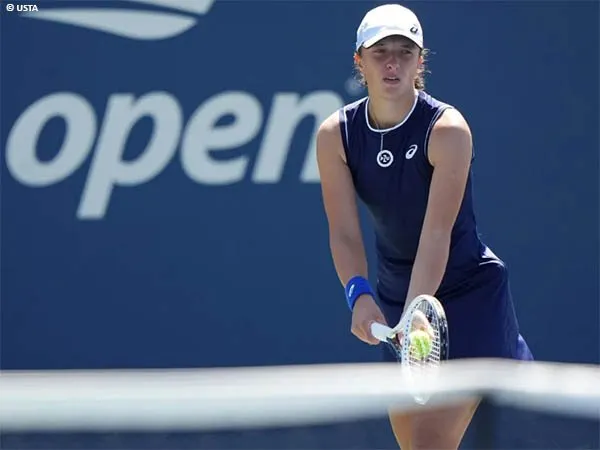Iga Swiatek atasi tantangan Fiona Ferro di US Open 2021