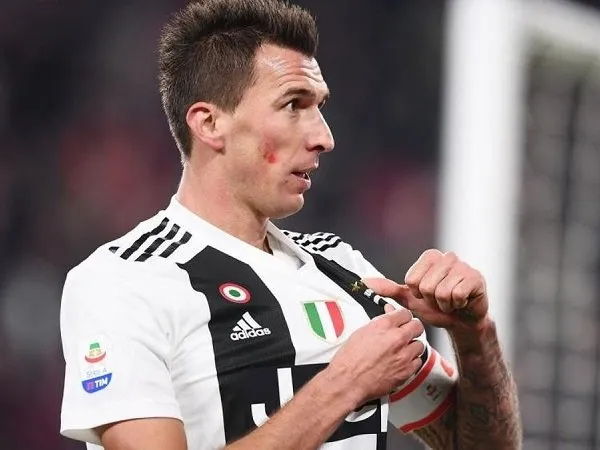 Mario Mandzukic putuskan pensiun.