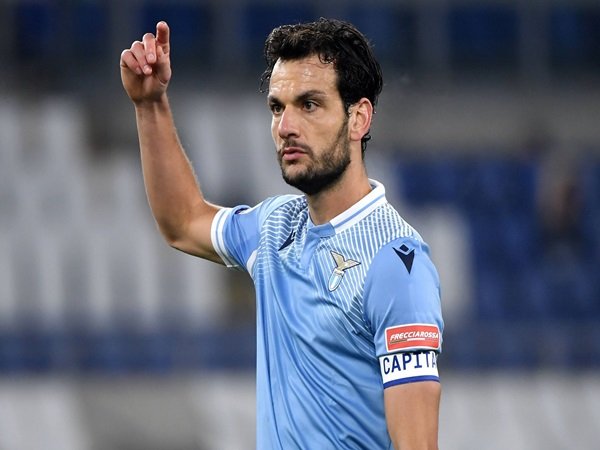 Parolo Bahas Kemajuan Pesat Lazio Pasca Ditangani Maurizio Sarri