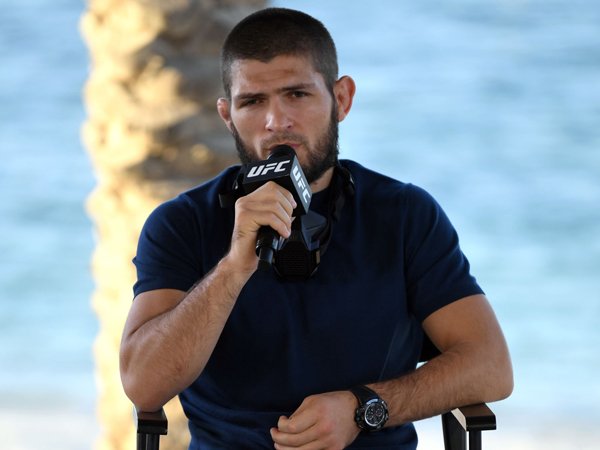 Khabib Nurmagomedov: Ronaldo Lebih Keren Ketimbang Messi!