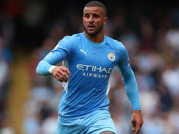 Bek sayap Manchester City, Kyle Walker.