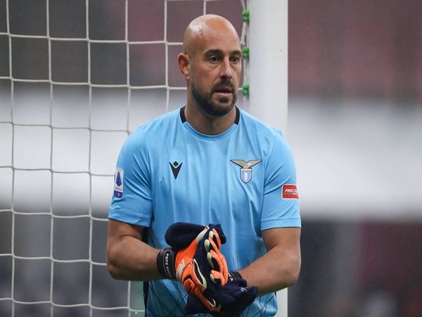 Kontrak Pepe Reina Dengan Lazio Otomatis Diperpanjang Jika...