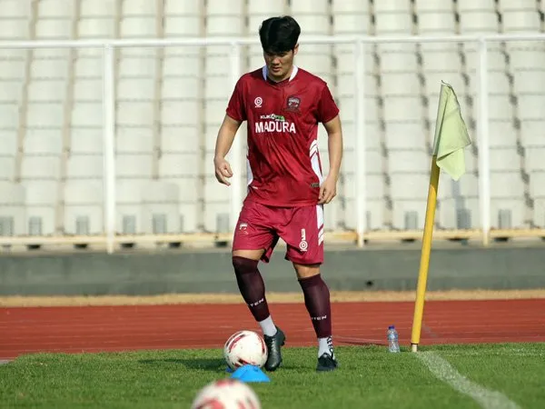 Pemain asing Madura United, Kim Jin-sung