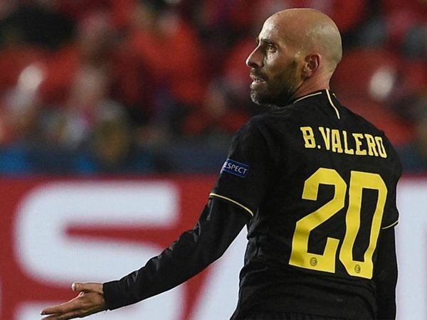Borja Valero Yakin Inter Milan Bisa Pertahankan Scudetto