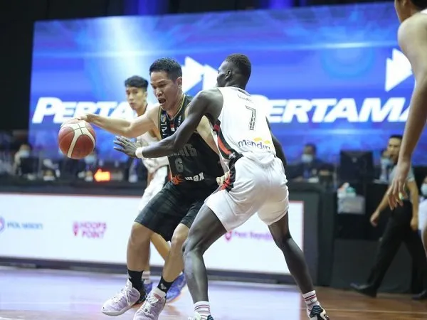 Pringgo Regowo Putuskan Bertahan Dengan West Bandits Solo
