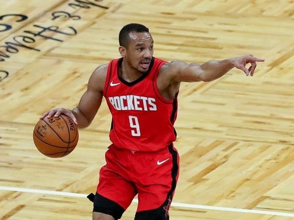 Golden State Warriors Rekrut Avery Bradley Untuk Perkuat Tim