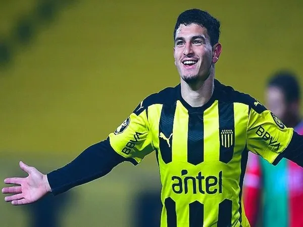 Atletico Madrid incar Agustin Alvarez