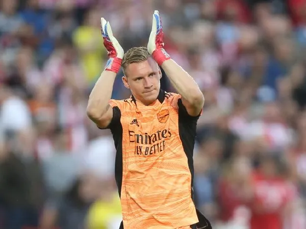 Bernd Leno diyakini menuju pintu keluar dari Arsenal