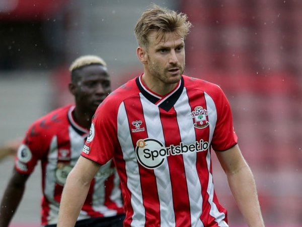 Southampton Kembali Bisa Diperkuat Armstrong Saat Lawan Chelsea