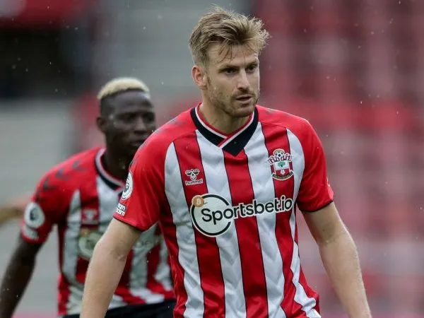 Southampton Kembali Bisa Diperkuat Armstrong Saat Lawan Chelsea