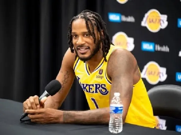 Trevor Ariza harus menepi lebih awal karena cedera engkel.