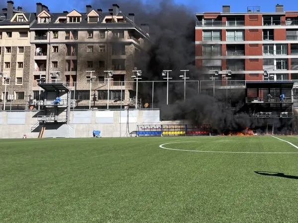 Inggris vs Andorra Kini Bisa Ditunda Setelah Stadion Alami Kebakaran