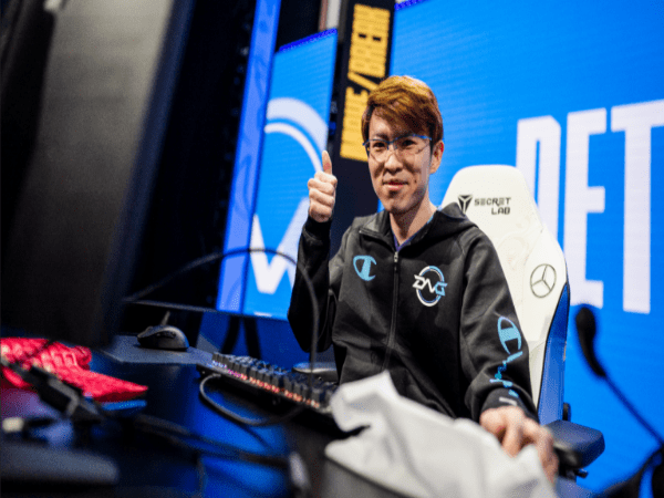 Lolos ke Babak Grup Worlds 2021, DetonatioN FocusMe Ukir Sejarah