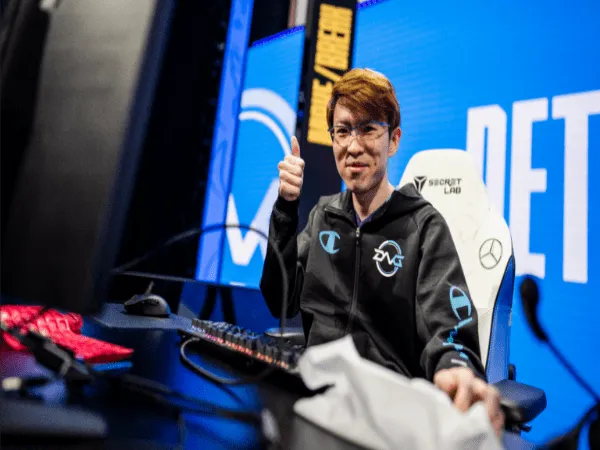 Lolos ke Babak Grup Worlds 2021, DetonatioN FocusMe Ukir Sejarah