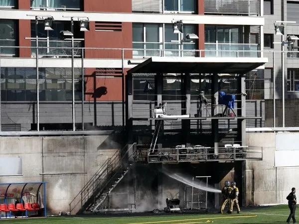 Inggris Melawan Andorra Tetap Berlanjut Meski Terjadi Kebakaran di Stadion