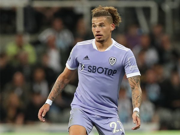 Leeds Jangan Sampai Jual Kalvin Phillips ke MU Terlalu Murah