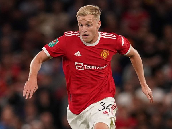 Nganggur di MU, Donny van de Beek Disarankan Pindah ke Newcastle