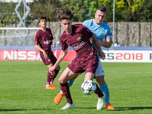 Milan Tertarik Boyong Winger Barcelona B Alex Collado