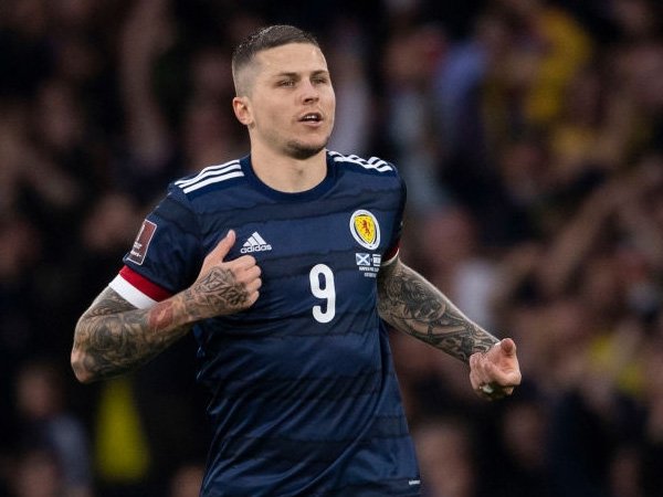 Clarke Bahagia Lyndon Dykes Lebih Pilih Skotlandia Daripada Australia