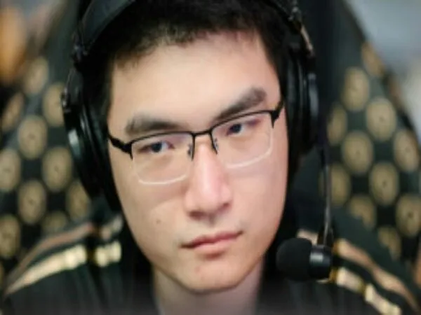 Hasil TI10: Diwarnai Giveaway Aegis, Invictus Gaming Pukul Mundur VG