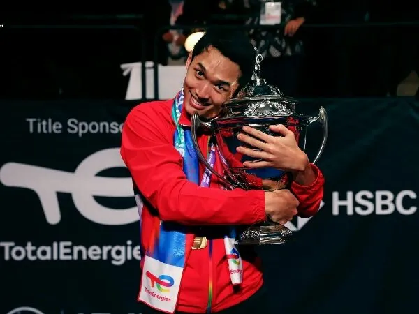 Jonatan Christie Tolak Disebut Pahlawan: Ini Kemenangan Tim Indonesia