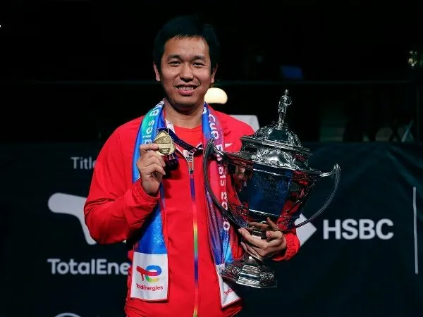 Piala Thomas Jadi Tropi Pelengkap Hendra Setiawan