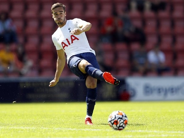 Makin Terpinggirkan di Tottenham, Winks Ungkap Rasa Frustasinya