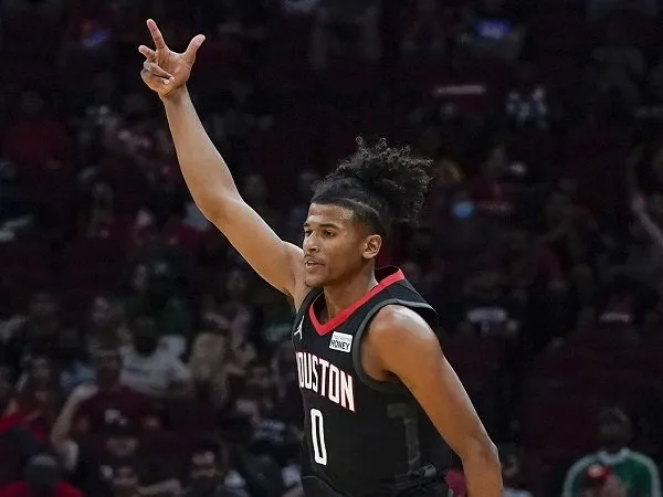 Stephen Silas terkesan lihat performa menawan Jalen Green saat jumpa Boston Celtics.