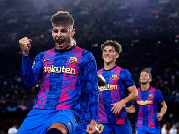 Barcelona Bakal Menangkan Liga Champions & La Liga Tahun Ini