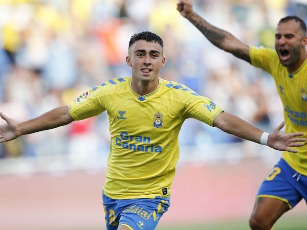 Bersama Barcelona dan Atletico, Milan Pantau Alberto Moleiro