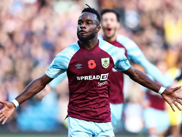 Bos Burnley: Maxwel Cornet Bisa Jadi Mimpi Buruk bagi Chelsea