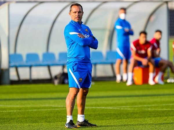 Xavi Hernandez Resmi Ditunjuk, Manajer Interim Barcelona Bersedia Membantu