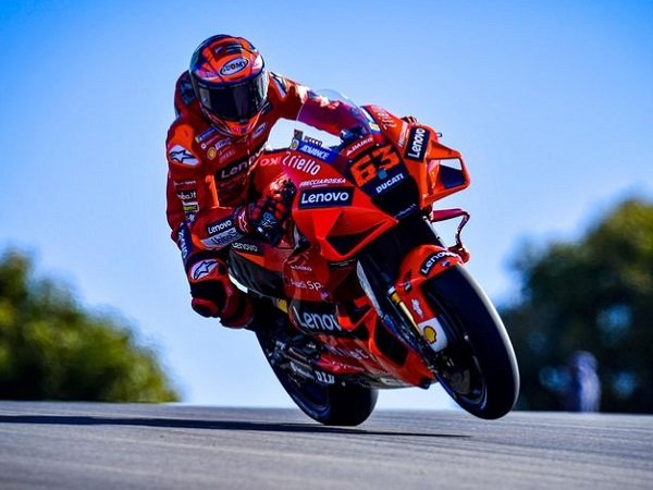 Francesco Bagnaia Puas Bisa Menangi MotoGP Algarve