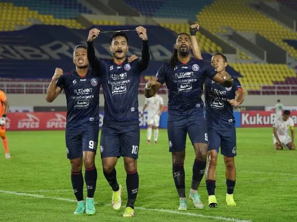 Almeida Ingatkan Pemain Arema FC Untuk Tidak Mudah Terpancing