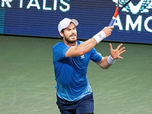 Andy Murray tenggelamkan Jannik Sinner di Stockholm Open 2021